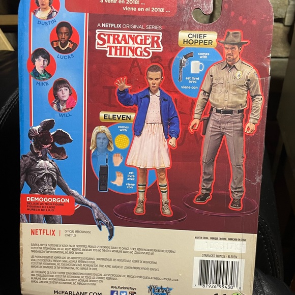 Stranger Things S1 Eleven - Picture 2 of 3